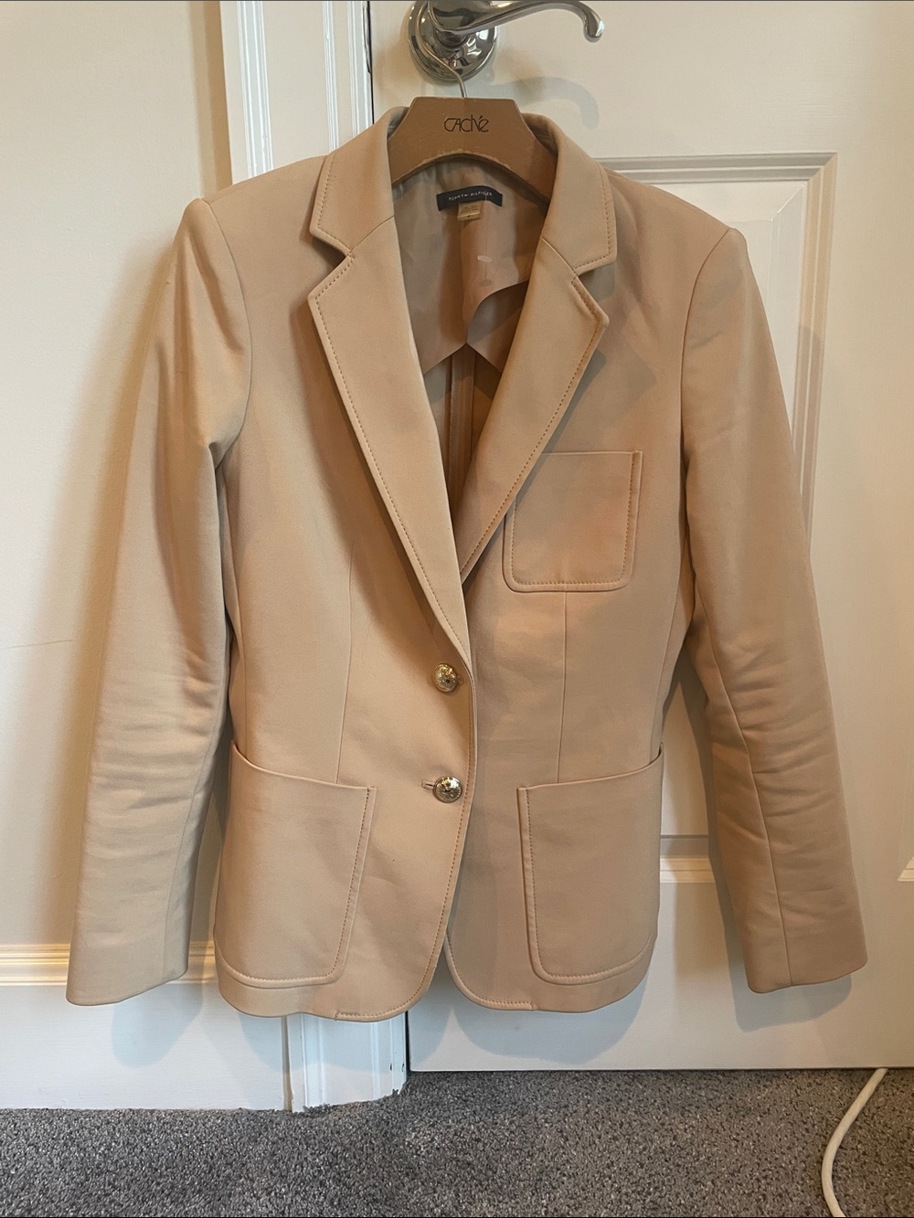 Tommy Hilfiger Women's Beige Single-Breasted Blazer tan size 6 gold buttons